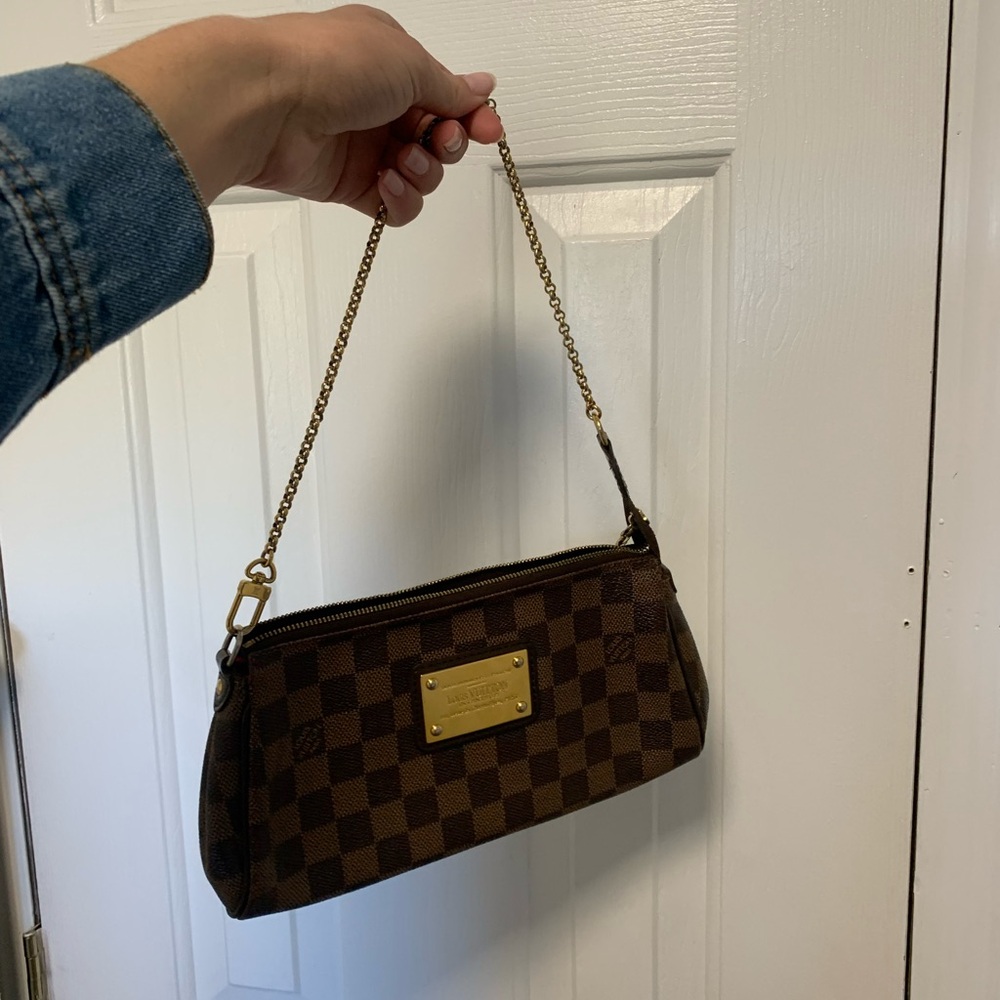 Louis Vuitton Eva Clutch